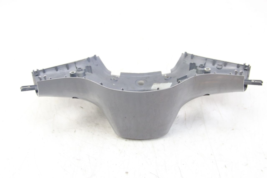 photo de CUBIERTA DEL MANILLAR TRASERO PIAGGIO VESPA SPRINT 2T 50 (2014 - 2018) - Vista principal