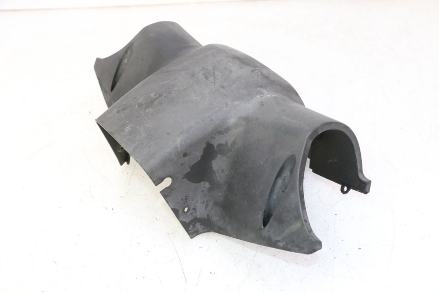 photo de TAPA MANILLAR DELANTERO PEUGEOT VIVACITY NEW 2T 50 (2008 - 2017) - Detalles de los puntos de fijación