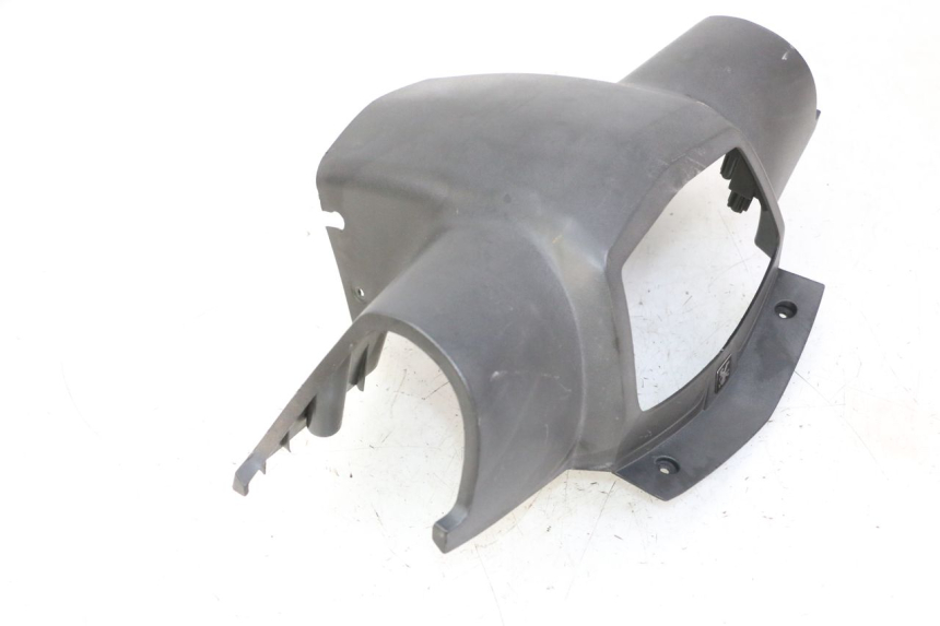 photo de TAPA MANILLAR DELANTERO PEUGEOT VIVACITY NEW 4T 50 (2008 - 2017) - Detalle de la pieza