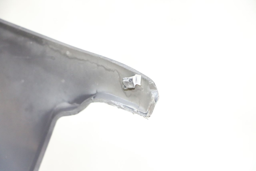 photo de TAPA MANILLAR DELANTERO PEUGEOT VIVACITY 100 (1999 - 2008) - Zoom estado de uso