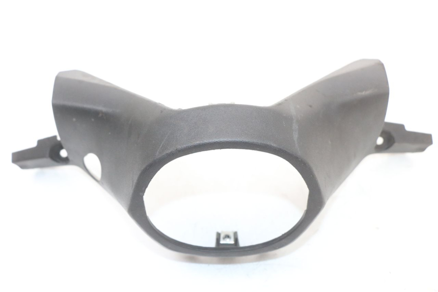 photo de CUBIERTA DE MANILLAR TRASERO YAMAHA XMAX X-MAX ABS 125 (2017 - 2020) - Otra perspectiva