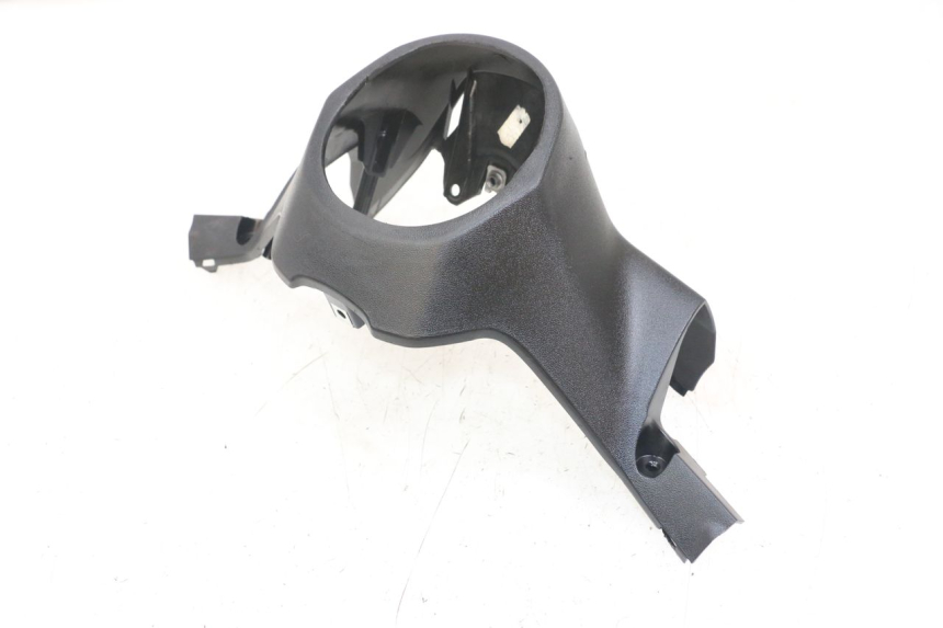 photo de CUBIERTA DE MANILLAR TRASERO YAMAHA XMAX X-MAX ABS 125 (2017 - 2020) - Otra perspectiva