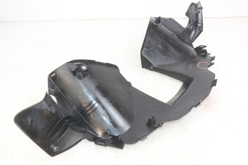photo de CUBIERTA DEL MANILLAR TRASERO YAMAHA X-MAX XMAX 250 (2006 - 2009) - Vista general del producto