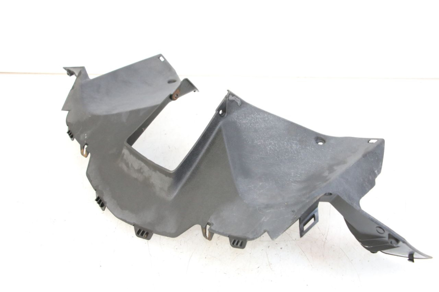 photo de CUBIERTA DEL MANILLAR TRASERO YAMAHA XMAX X-MAX 125 (2006 - 2009) - Vista principal
