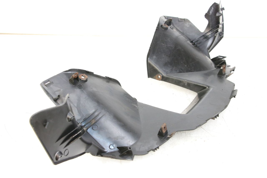 photo de CUBIERTA DEL MANILLAR TRASERO YAMAHA XMAX X-MAX 125 (2006 - 2009) - Vista general del producto