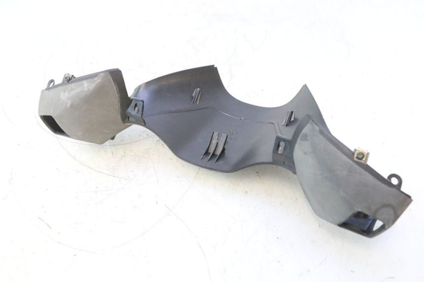 photo de TAPA MANILLAR DELANTERO PIAGGIO X8 STREET 125 (2006 - 2007) - Vista general del producto