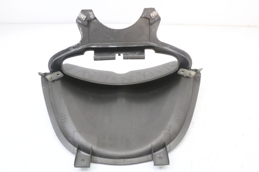 photo de TAPA MANILLAR DELANTERO PIAGGIO X8 125 (2004 - 2007) - Primer plano técnico