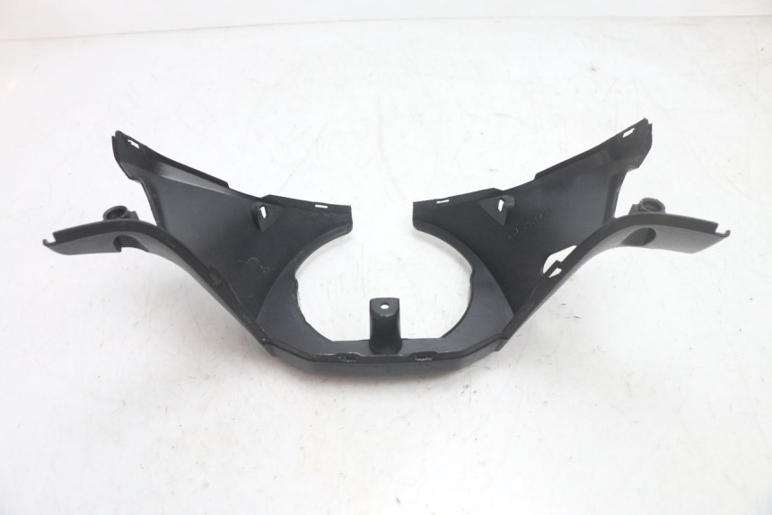 photo de TAPA MANILLAR DELANTERO YAMAHA XP T-MAX ABS 500 (2005 - 2005) - Vista principal
