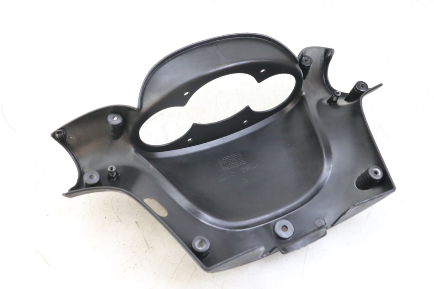 photo de CUBIERTA DE MANILLAR TRASERO YAMAHA YP MAJESTY 125 (2002 - 2006) - Zoom estado de uso