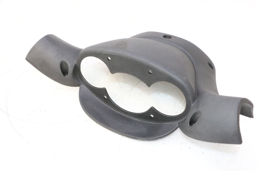 photo de TAPA MANILLAR DELANTERO YAMAHA YP MAJESTY 125 (1998 - 2001) - Zoom estado de uso