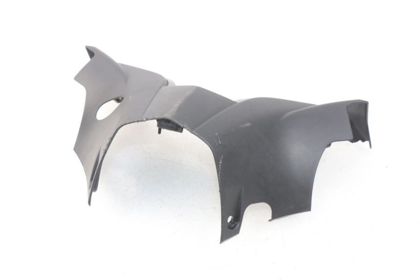 photo de TAPA MANILLAR DELANTERO YAMAHA YP T-MAX TMAX 530 (2017 - 2020) - Primer plano técnico