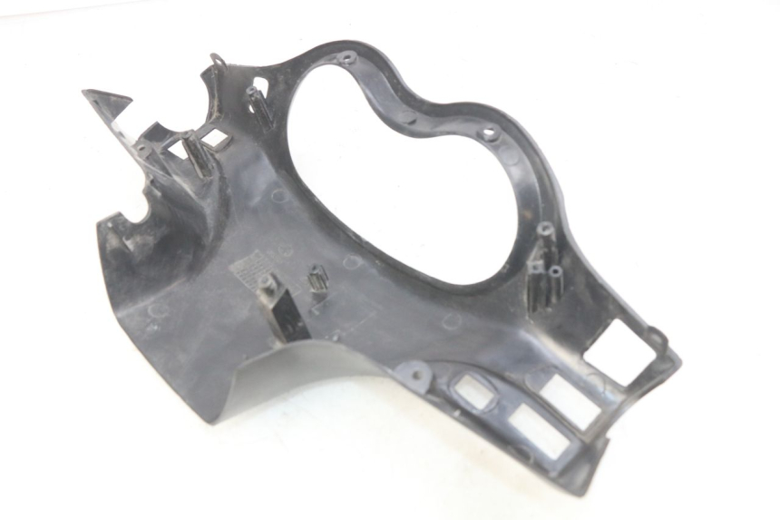 photo de CUBIERTA DE MANILLAR TRASERO YIYING YY50QT-10 50 (2007 - 2022) - Detalle de la pieza