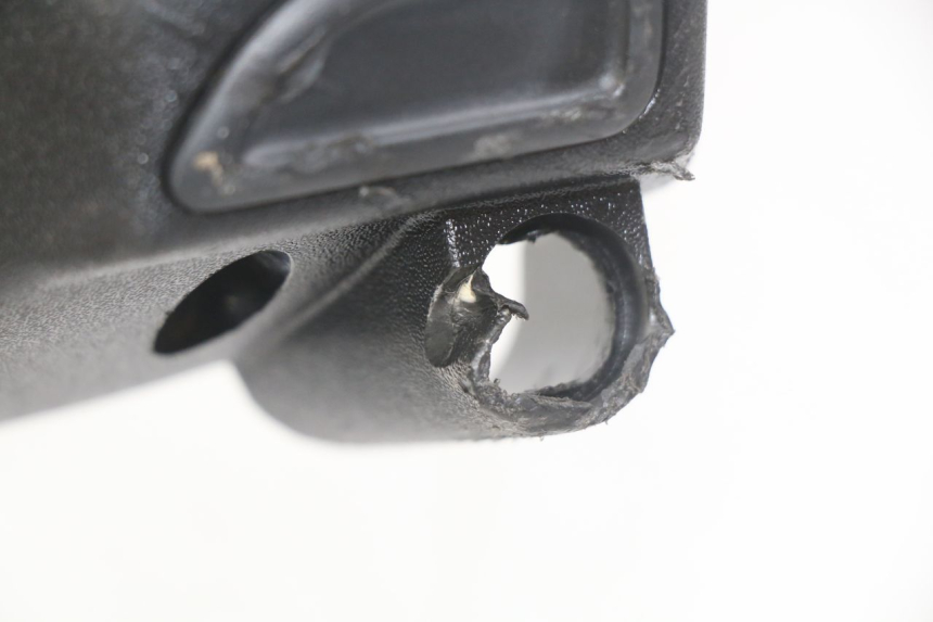 photo de CUBIERTA DE MANILLAR TRASERO PIAGGIO ZIP 4T 50 (2018 - 2020) - Otra perspectiva