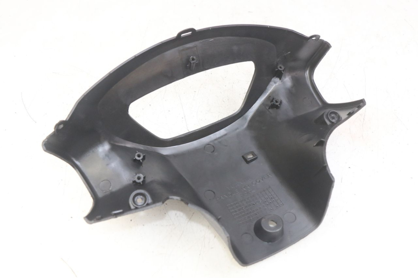 photo de CUBIERTA DE MANILLAR TRASERO. UNIVERSAL BIKE ZN50QT-11B 50 (2018 - 2021) - Detalle de la pieza