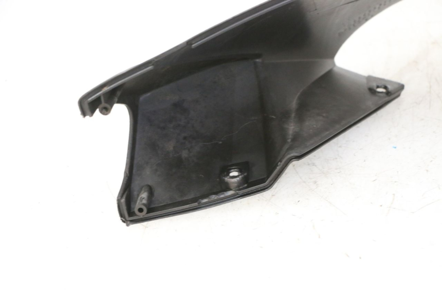 photo de TAPA MANILLAR TRASERO QUADRO 4 4D 350 (2015 - 2018) - Zoom estado de uso