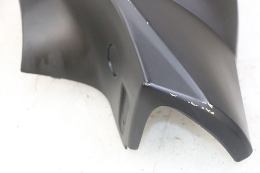 photo de TAPA MANILLAR TRASERO KYMCO AGILITY 4T 50 (2005 - 2018) - Zoom estado de uso