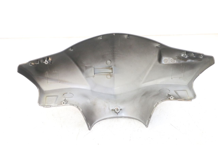 photo de TAPA MANILLAR TRASERO KYMCO AGILITY 4T 50 (2005 - 2018) - Primer plano técnico