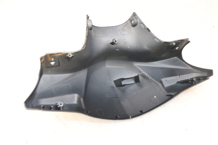 photo de CUBIERTA DEL MANILLAR DELANTERO KYMCO AGILITY 4T 50 (2018 - 2022) - Otra perspectiva