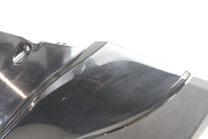 photo de TAPA MANILLAR TRASERO KYMCO AGILITY CITY 16P 125 (2015 - 2024) - Primer plano técnico