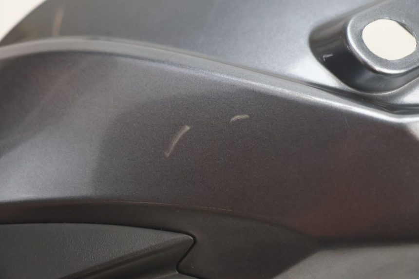 photo de TAPA MANILLAR TRASERO KYMCO AGILITY CITY 2T 50 (2008 - 2016) - Zoom estado de uso