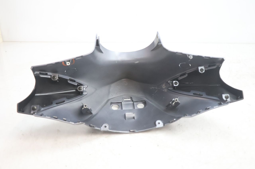 photo de TAPA MANILLAR TRASERO KYMCO AGILITY CITY 2T 50 (2008 - 2016) - Marcados y referencias originales