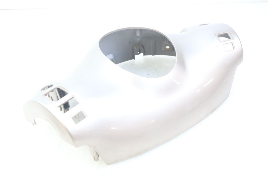 photo de CUBIERTA DEL MANILLAR DELANTERO ECCITY ARTELEC 670 1 (2013 - 2017) - Estado de la superficie y material