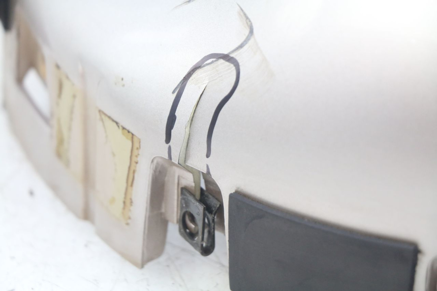 photo de CUBIERTA DEL MANILLAR DELANTERO ECCITY ARTELEC 670 1 (2013 - 2017) - Recambio usado revisado