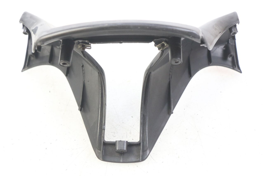 photo de CUBIERTA DEL MANILLAR DELANTERO APRILIA ATLANTIC 500 (2002 - 2003) - Detalle de la pieza