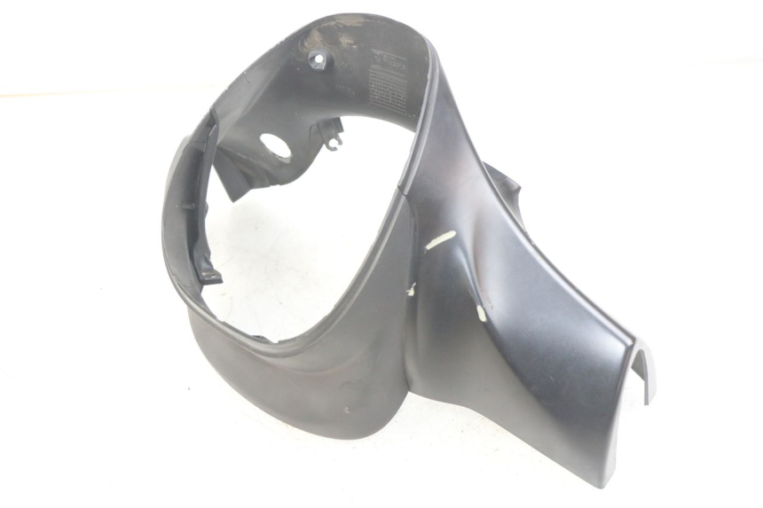 photo de CUBIERTA DEL MANILLAR DELANTERO PIAGGIO BEVERLY 125 (2010 - 2015) - Vista general del producto