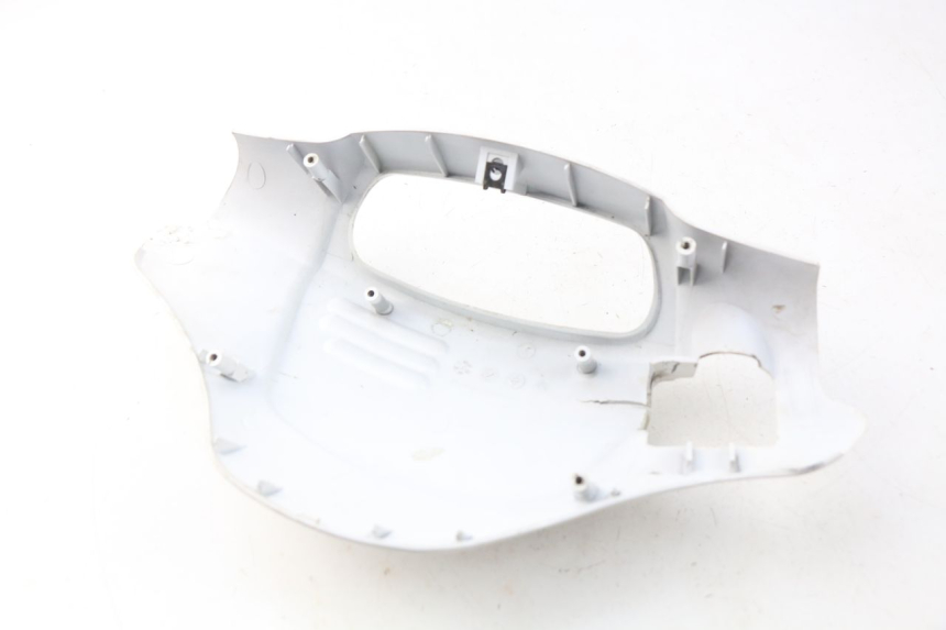 photo de TAPA MANILLAR TRASERO PGO BIG MAX 50 (2001 - 2009) - Vista general del producto