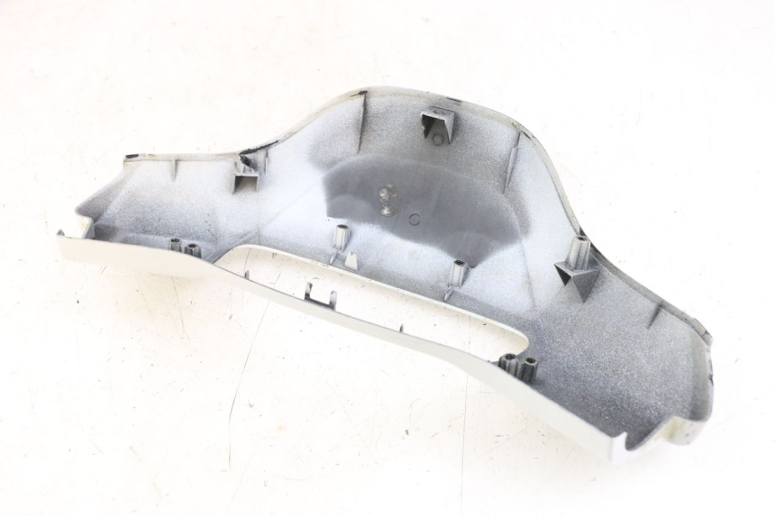 photo de CUBIERTA DEL MANILLAR DELANTERO MBK BOOSTER SPIRIT 50 (2004 - 2017) - Otra perspectiva