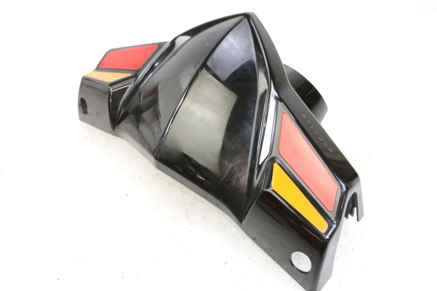 photo de TAPA MANILLAR TRASERO TNT MOTOR BOSTON 4T 50 (2018 - 2025) - Otra perspectiva