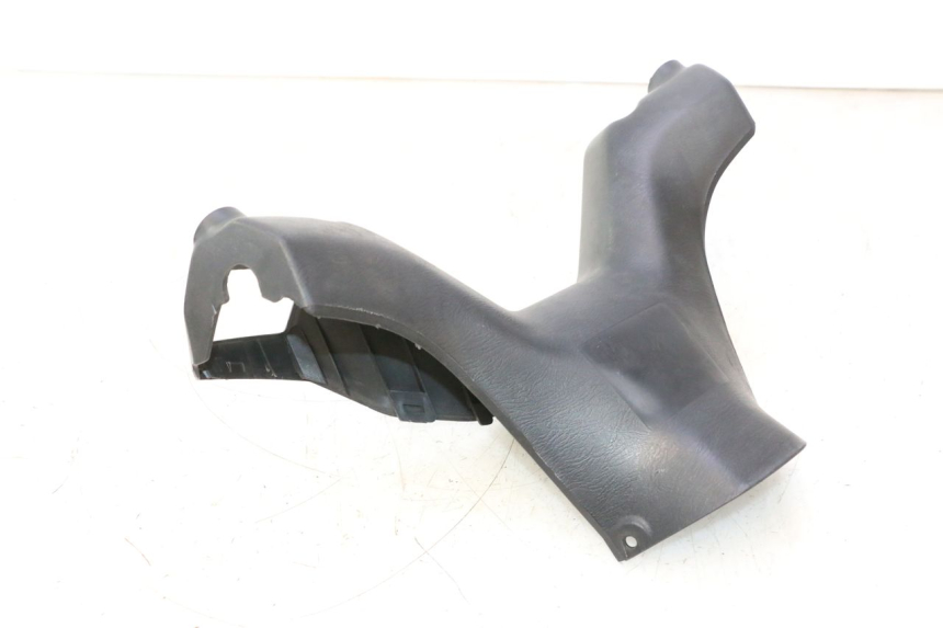 photo de TAPA MANILLAR TRASERO SUZUKI BURGMAN 125 (2007 - 2014) - Zoom estado de uso