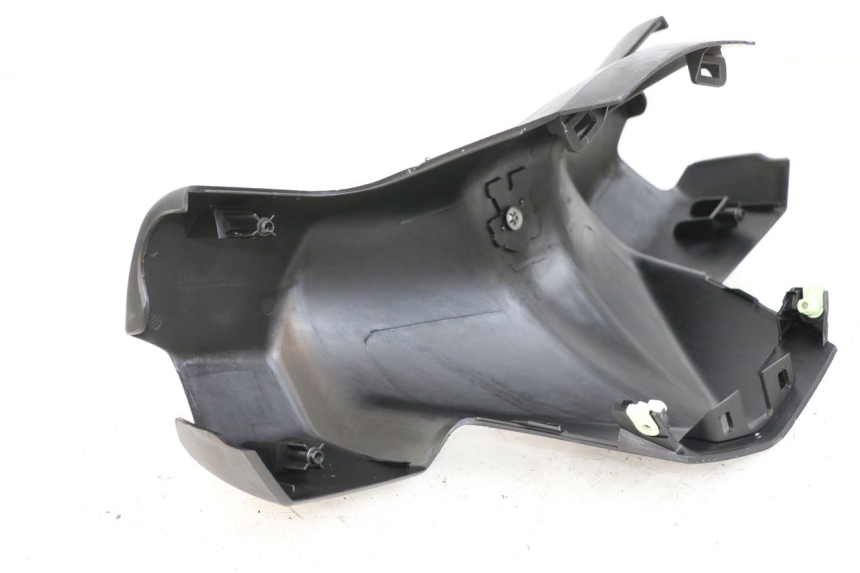 photo de CUBIERTA DEL MANILLAR DELANTERO PEUGEOT CITYSTAR 50 (2013 - 2017) - Zoom estado de uso