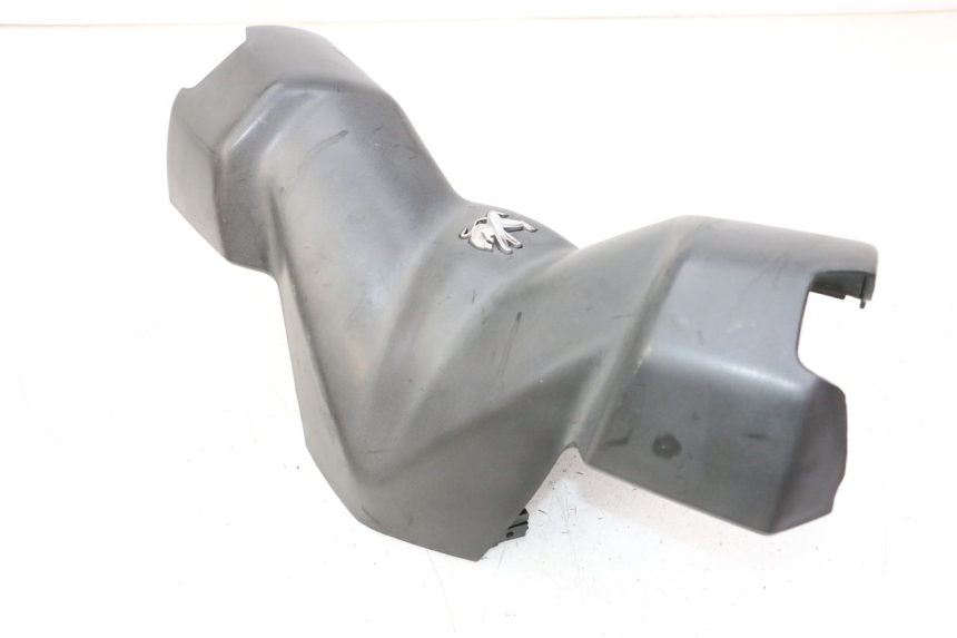 photo de CUBIERTA DEL MANILLAR DELANTERO PEUGEOT CITYSTAR 50 (2013 - 2017) - Vista principal