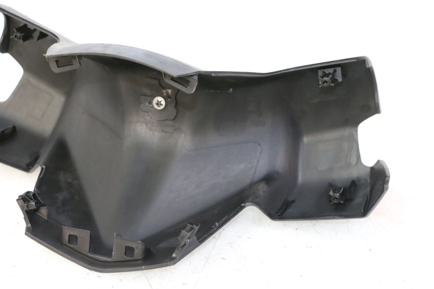 photo de CUBIERTA DEL MANILLAR DELANTERO PEUGEOT CITYSTAR 50 (2013 - 2017) - Estado de la superficie y material