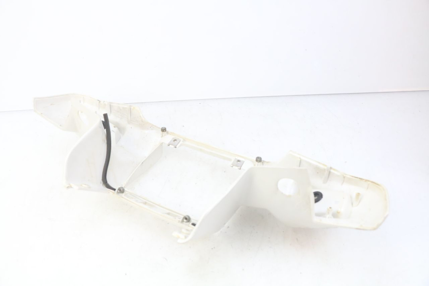 photo de CUBIERTA DEL MANILLAR DELANTERO SUZUKI CP 80 (1985 - 1996) - Detalle de la pieza