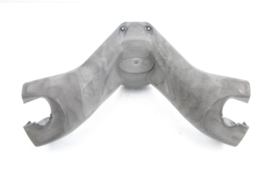 photo de CUBIERTA DEL MANILLAR DELANTERO KYMCO DINK 4T 50 (2007 - 2018) - Detalle de la pieza