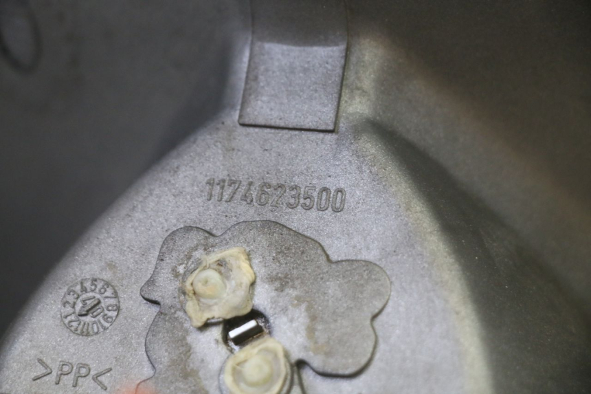 photo de CUBIERTA DEL MANILLAR DELANTERO PEUGEOT ELYSTAR 50 (2002 - 2014) - Vista general del producto