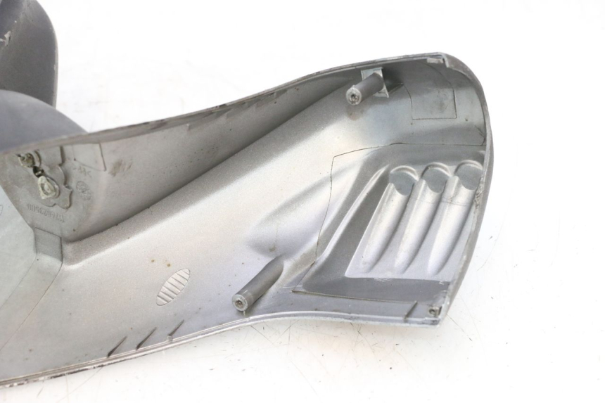 photo de CUBIERTA DEL MANILLAR DELANTERO PEUGEOT ELYSTAR 50 (2002 - 2014) - Primer plano técnico