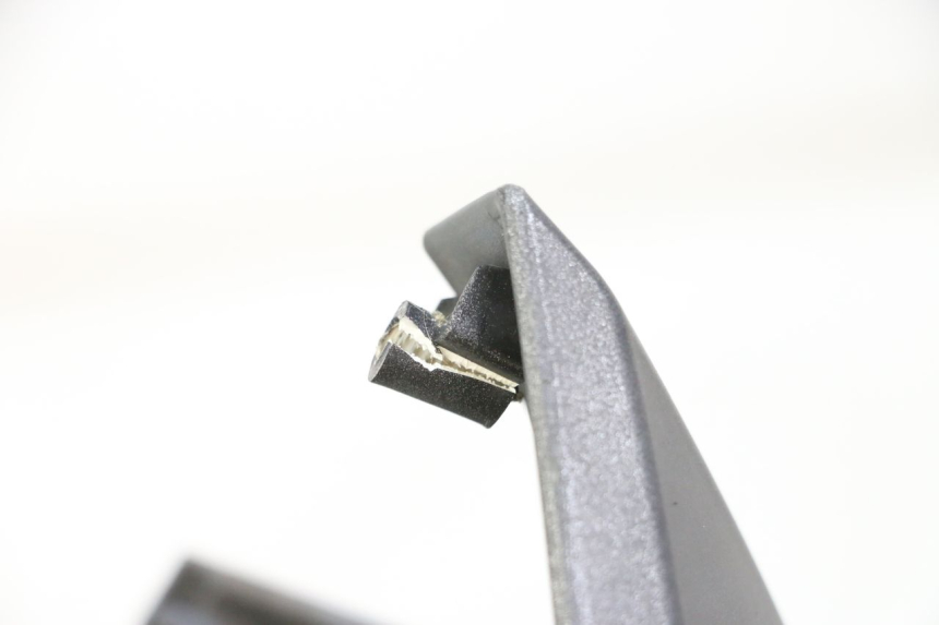 photo de CUBIERTA DEL MANILLAR DELANTERO JM MOTORS EVOLIS 4T 50 (2018 - 2022) - Detalle de la pieza