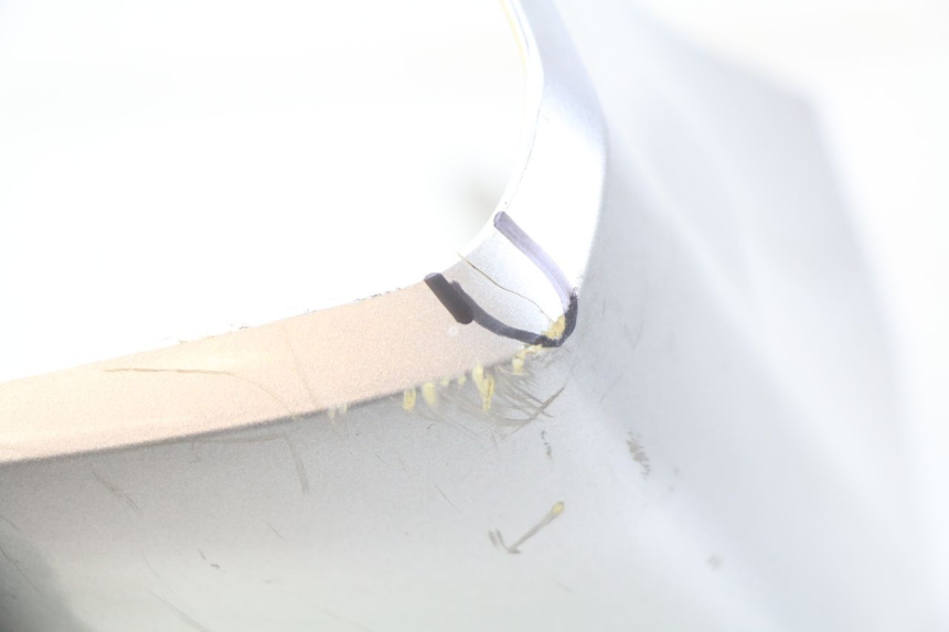 photo de CUBIERTA DEL MANILLAR DELANTERO HONDA FES PANTHEON 125 (2003 - 2007) - Detalle de la pieza