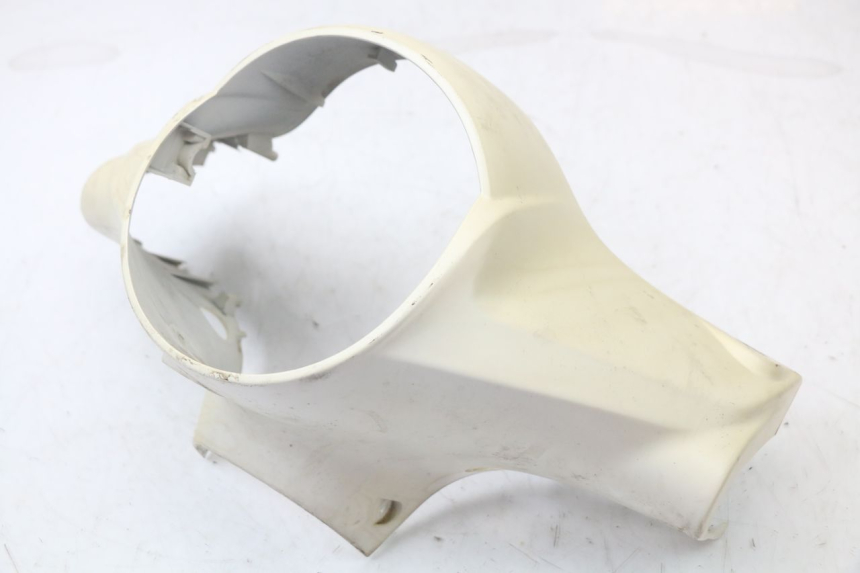 photo de CUBIERTA DEL MANILLAR DELANTERO SYM FIDDLE 2 50 (2008 - 2013) - Primer plano técnico