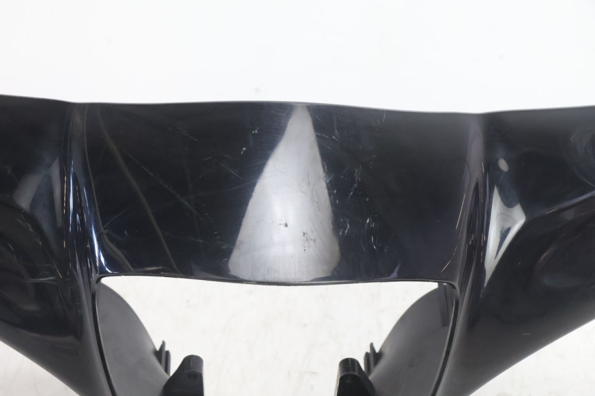 photo de CUBIERTA DEL MANILLAR DELANTERO PIAGGIO FLY 2T 50 (2004 - 2017) - Primer plano técnico