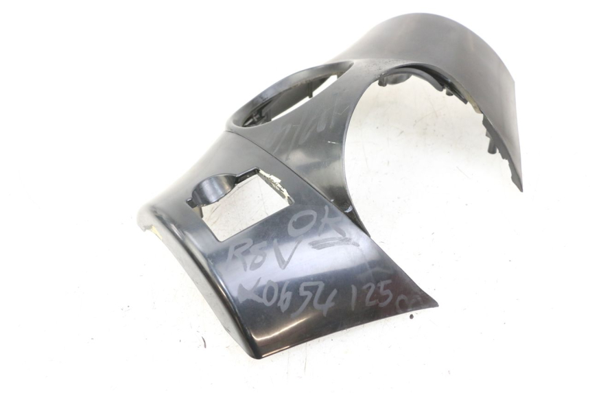 photo de TAPA MANILLAR TRASERO GOES WIKI 125 (2010 - 2015) - Otra vista del artículo