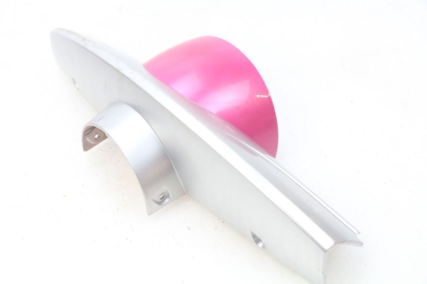 photo de CUBIERTA DEL MANILLAR DELANTERO EUROCKA GREEN 1 - Estado de la superficie y material