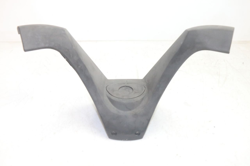 photo de TAPA MANILLAR TRASERO SYM GTS EVO 125 (2009 - 2013) - Zoom estado de uso