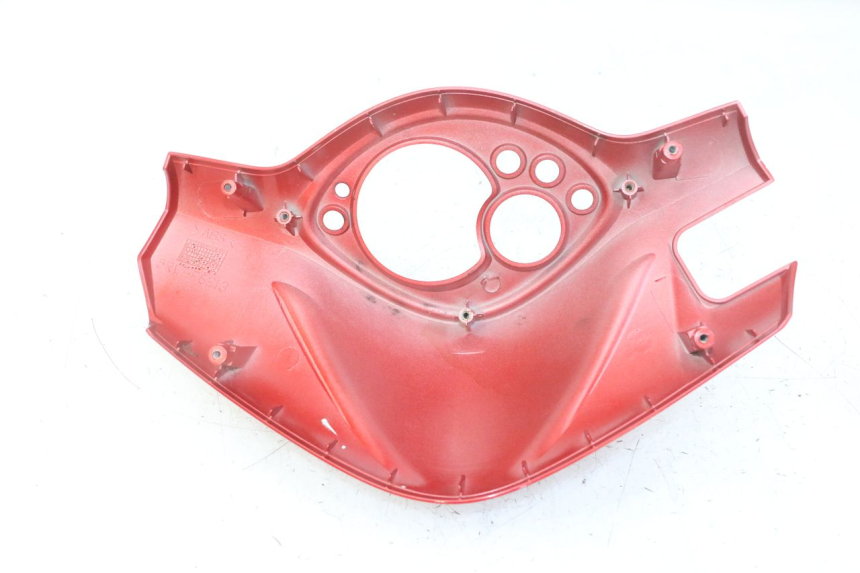photo de TAPA MANILLAR TRASERO YAMAHA JOG R 50 (2004 - 2014) - Detalle de la pieza