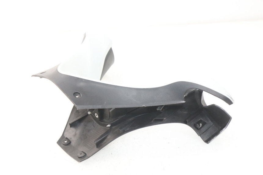 photo de TAPA MANILLAR TRASERO SYM JOYMAX 250 (2013 - 2017) - Zoom estado de uso