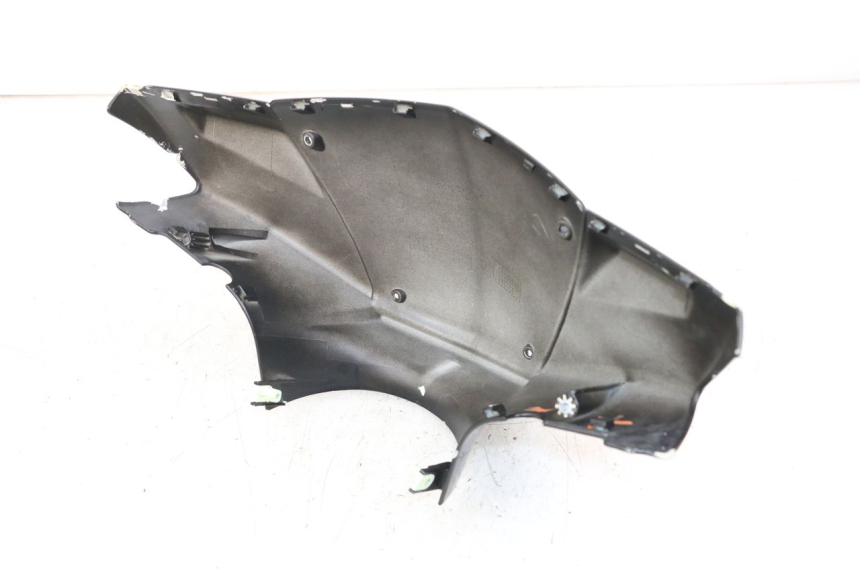 photo de TAPA MANILLAR TRASERO PEUGEOT KISBEE 2T 50 (2018 - 2022) - Zoom estado de uso